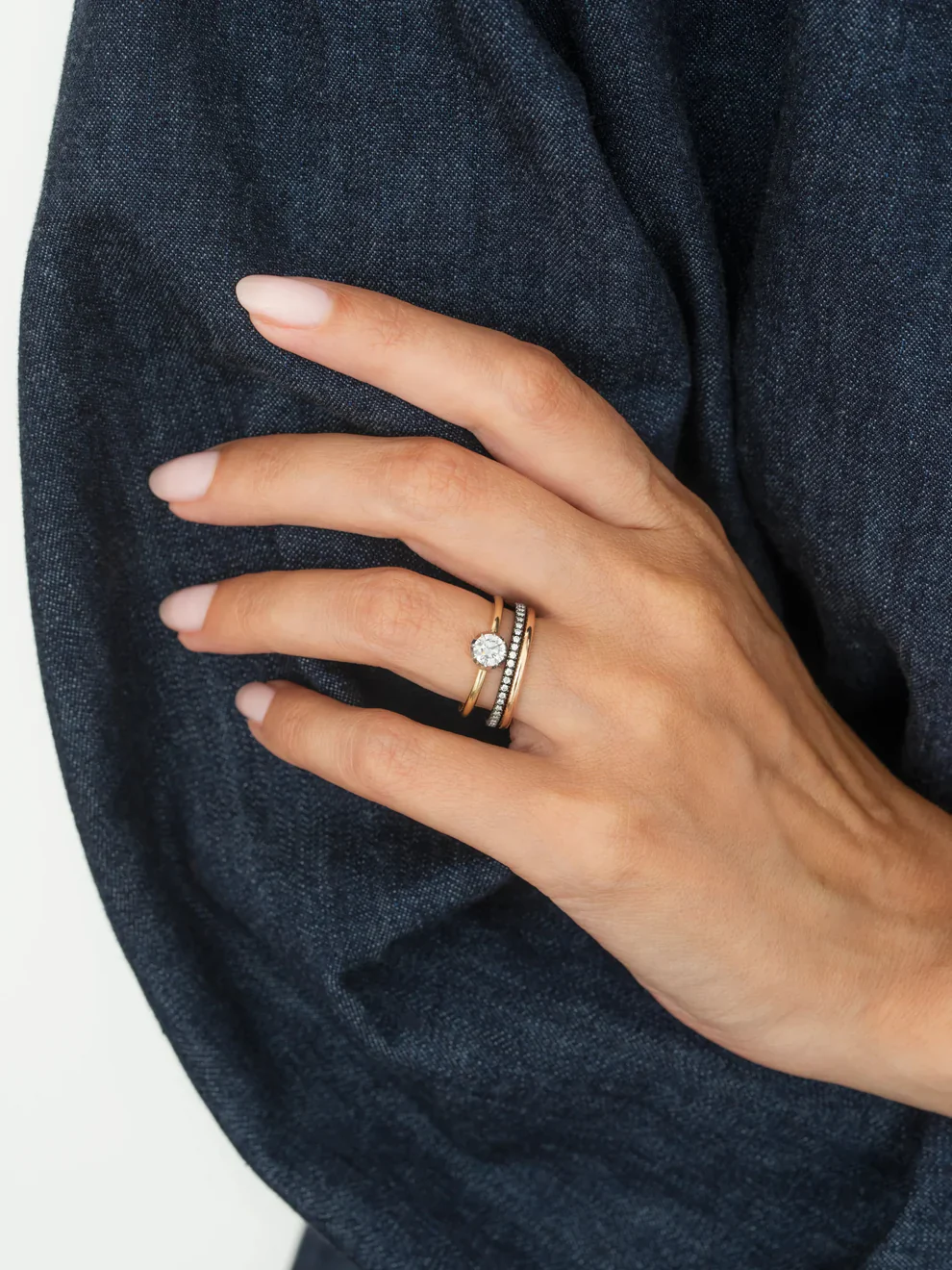 Eternity Band Super Fine - Blackened Gold - Image 3